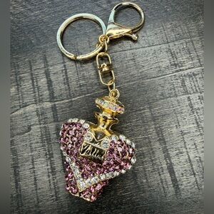 NEW Chic Heart-Shaped Keychain with Rhinestones